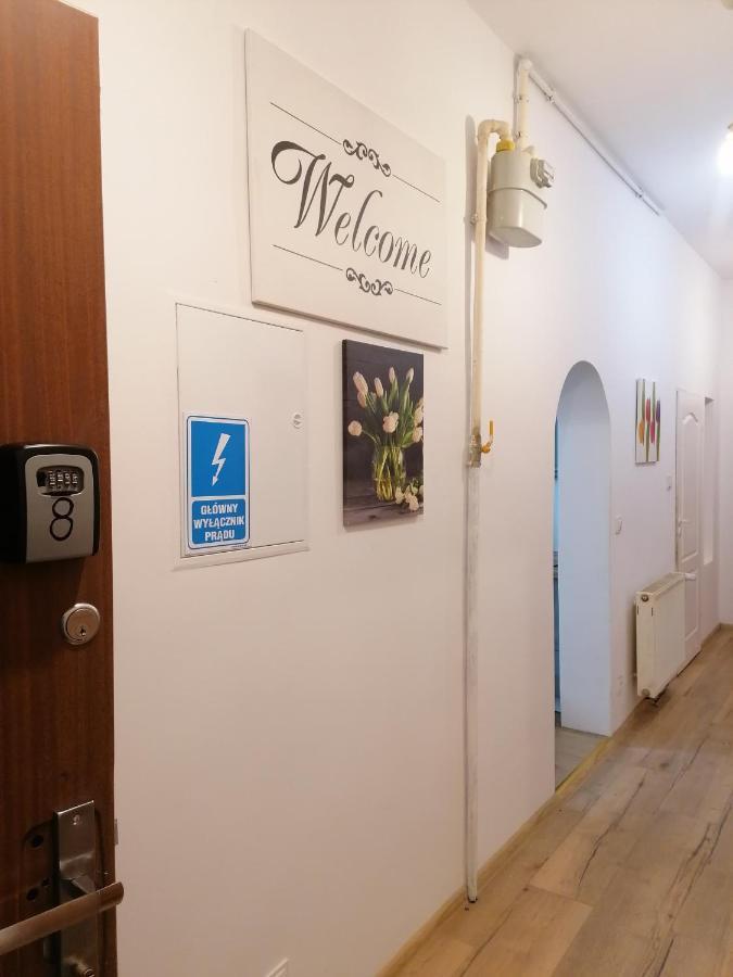 Hostel Tulip - Pokoj 7 Ze Wspolna Lazienka I Kuchnia シュチェチン エクステリア 写真
