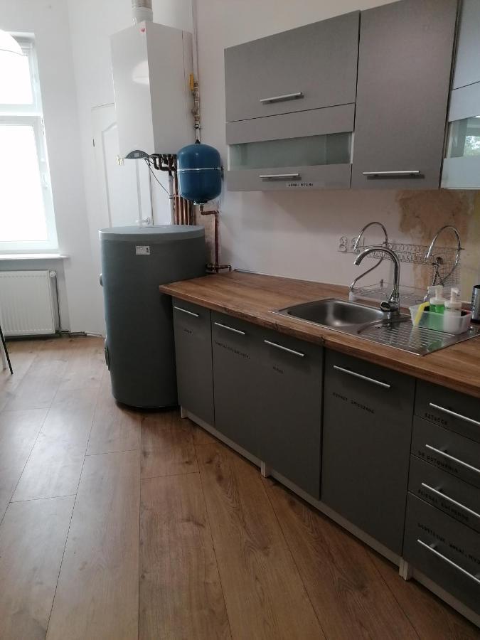 Hostel Tulip - Pokoj 7 Ze Wspolna Lazienka I Kuchnia シュチェチン エクステリア 写真